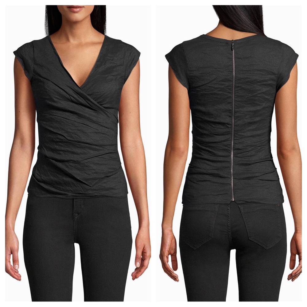 Nicole Miller COTTON METAL FABRIC FIGURE-FLATTERING TOP FEATURES V-NECK Medium